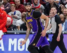 C7娱乐-Scout巅峰对决，浓眉哥与30激战澳大利亚队分钟，赛事规则更新胜负难料！的简单介绍