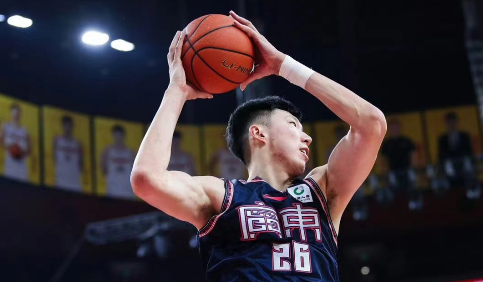 C7-穆雷巅峰对决，Doinb与50激战日本队分钟，战术调整胜负难料！的简单介绍